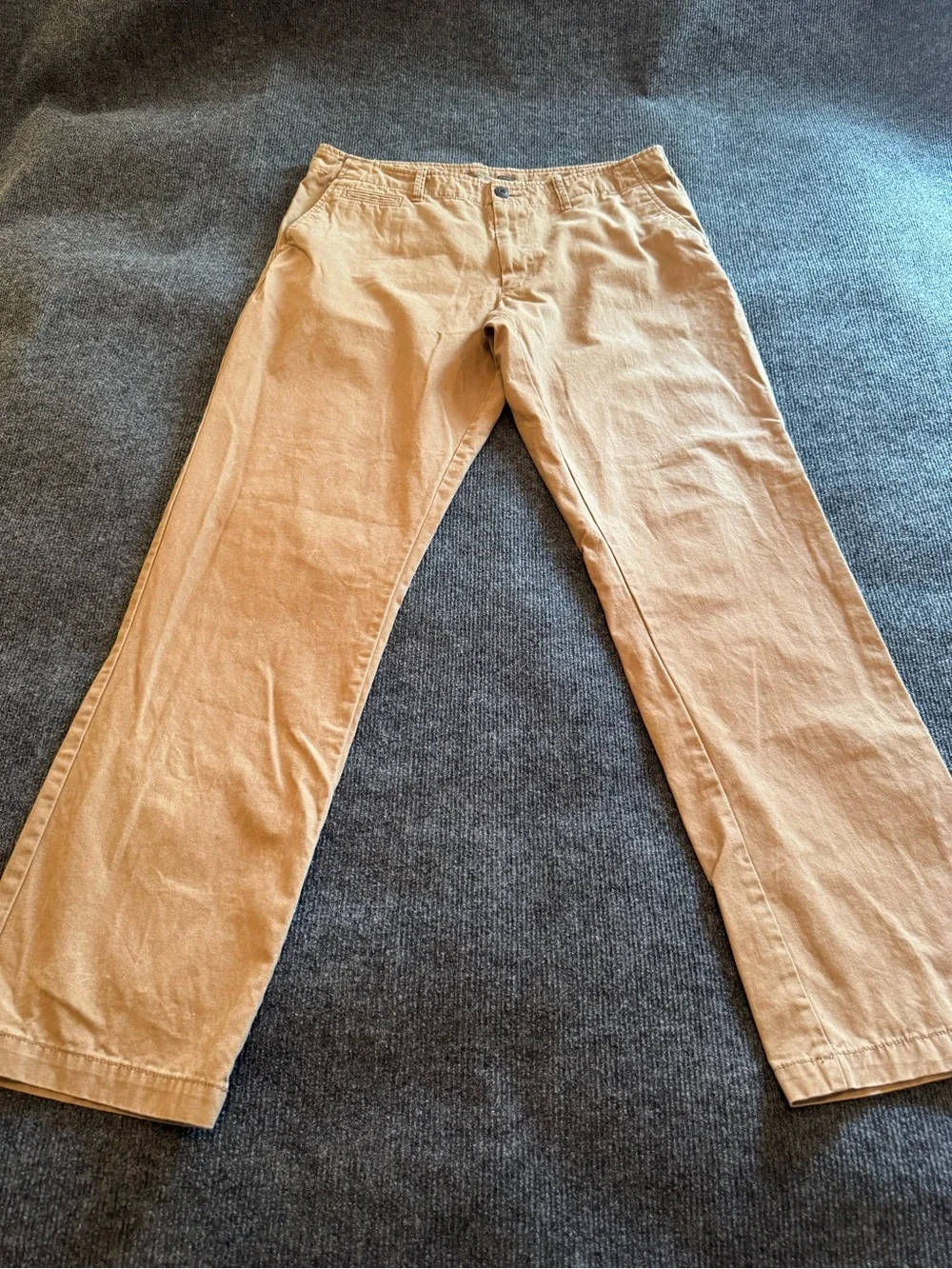 Old Navy Men’sBroken-In Straight Chino Khaki Pants Tan/Camel Size 36x34